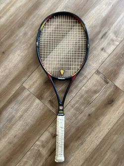 Wilson Pro Staff 6.1 4 3/8 size 3 grip. 95 sq in.