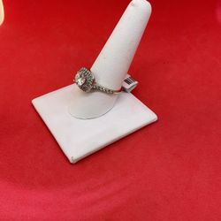 14KT White Gold Ring