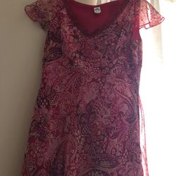 Short Sleeve Silky Dress Pink/red Serpintine Pattern. 