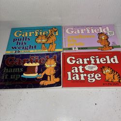 Garfield by jim davis bundle lot