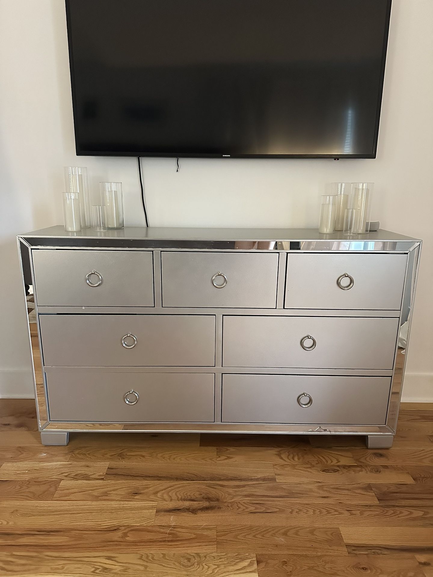 Mirrored Dresser & Nightstand Set