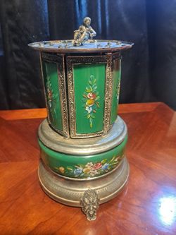 Reuge Antique Lip Stick CAROUSEL/ HOLDER  and Music Box 