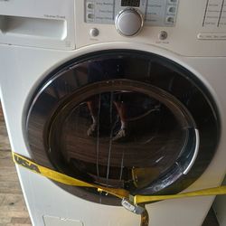 Washer and Dryer everything works. Must pick up