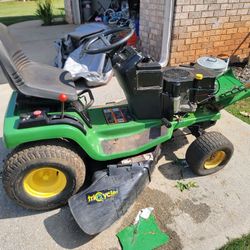 John Deere Lawn Mower