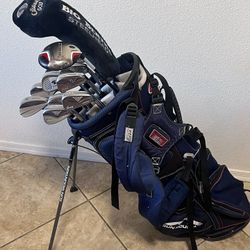 Set Of Right Handed Clubs w/ Bag