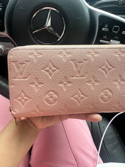 Gorgeous Louis Vuitton Wallet
