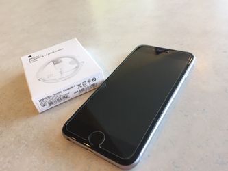 iPhone 6 64Gb factory unlocked Any service