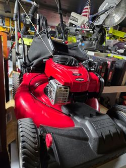 TROY-BILT GAS 21-IN SELF PROPELLED LANW MOWER