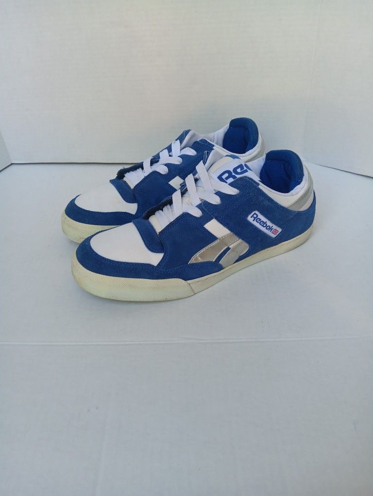 Reebok Sneakers Mens Size 10.5
Blue White, RB903 HVC 34 J08999.
Used. No Box.