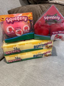 SQUISHY SQUEEEZY