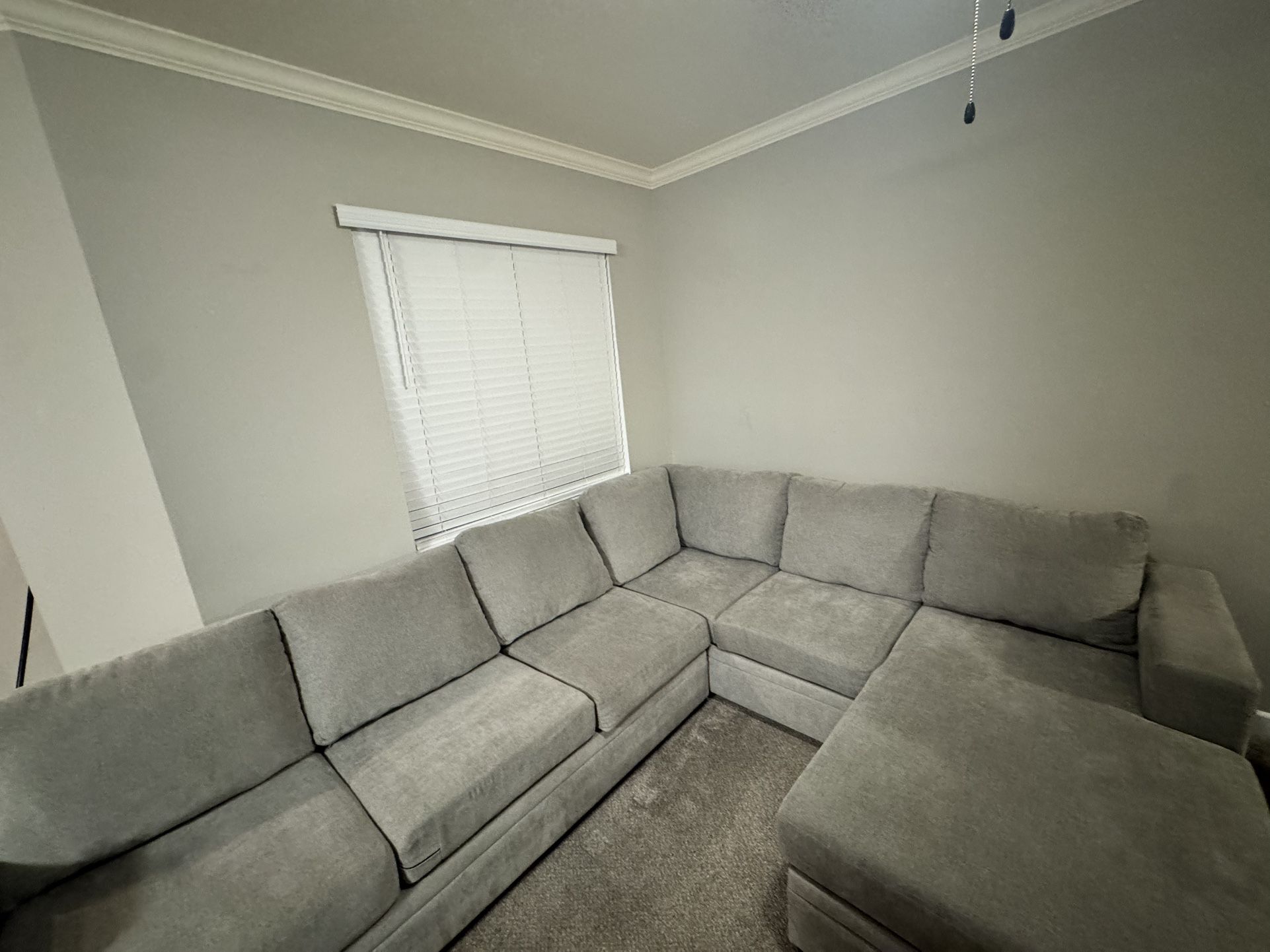 Bonaterra Ashen Grey Fabric 127" 2 Piece U-Shaped Sectional with Right Arm Facing Sofa Chaise