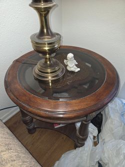 SIDE WOODEN TABLE