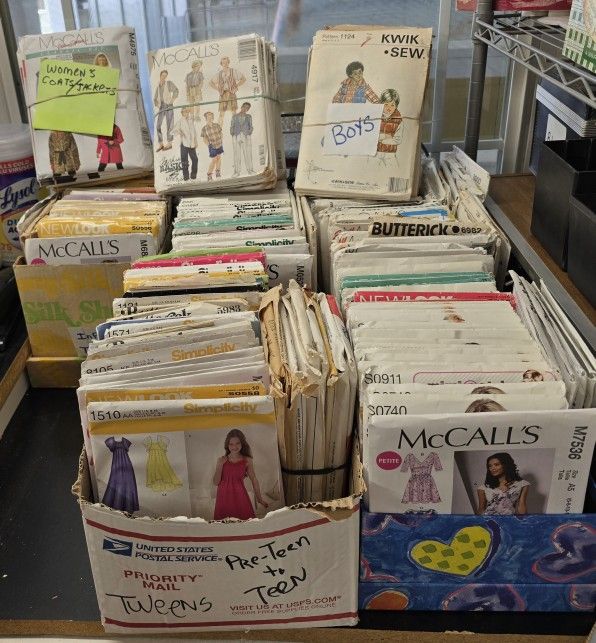 Lot Of 252 Patterns - Old & New. Most Are Uncut
