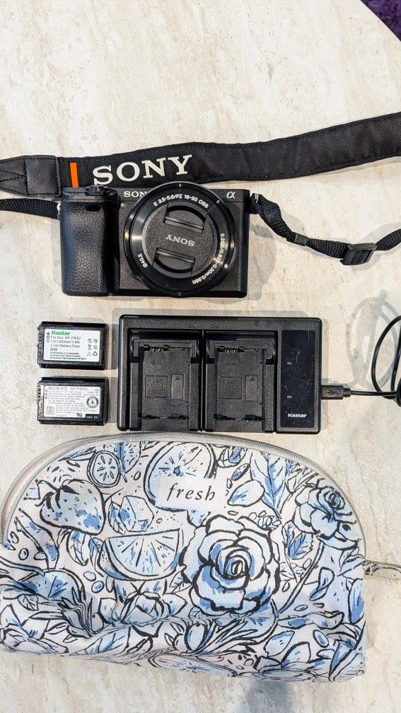 Sony Alpha a6300 with 16-50mm Lens 24.2MP 4k Digital Mirrorless Camera (7 Item Bundle!) ๐ธ