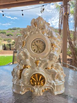 Vintage Cherub Clock