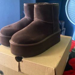 Ugg 