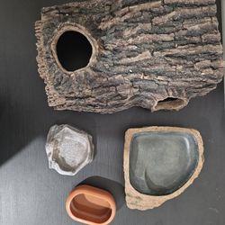 Reptile Hide & bowls