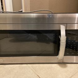 Brand New Lg Microwave 