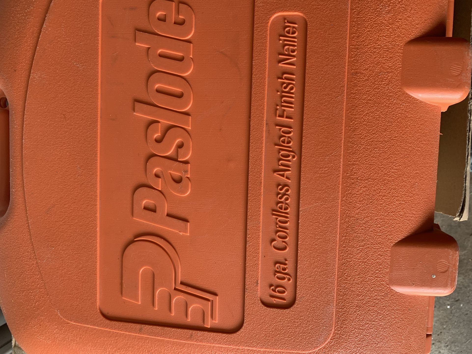 Paslode 16 Ga Angled Finish Nailer