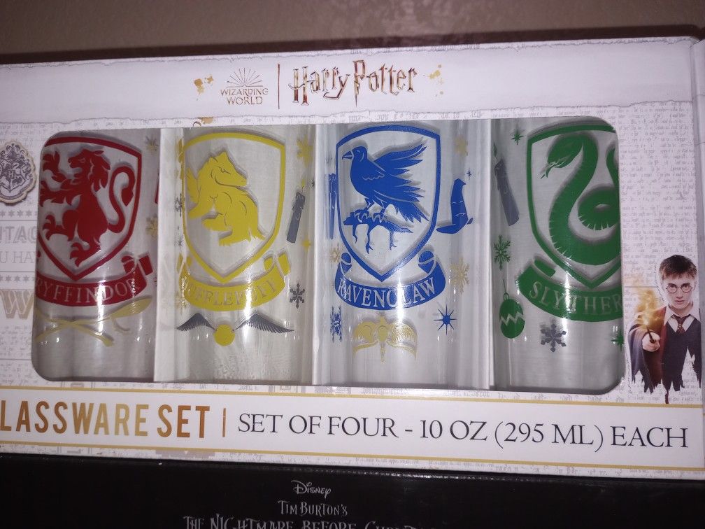 Harry Potter Glass Ware Set..