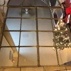 Uttermost from the Barwell Arch collection. 