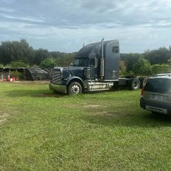 Tractor Truck 