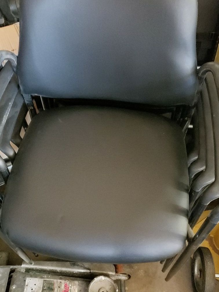 5 Desk Chairs