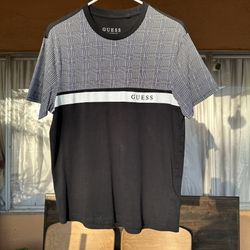 Guess T-Shirt