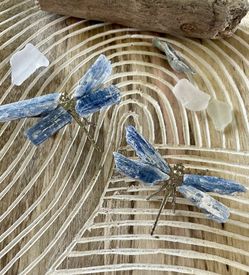 Beautiful Kyanite Dragonfly 