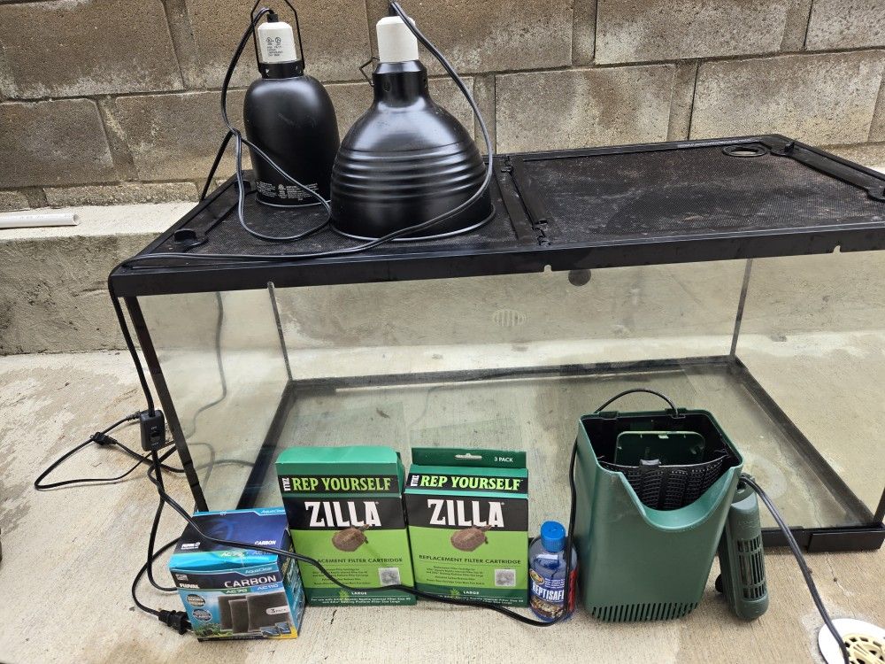 40 Gallon Turtle Terrarium And Extras