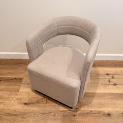 Beige/light Gray Swivel Chair