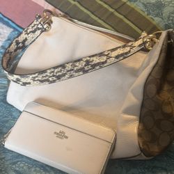 Coach Purse And Wallet 