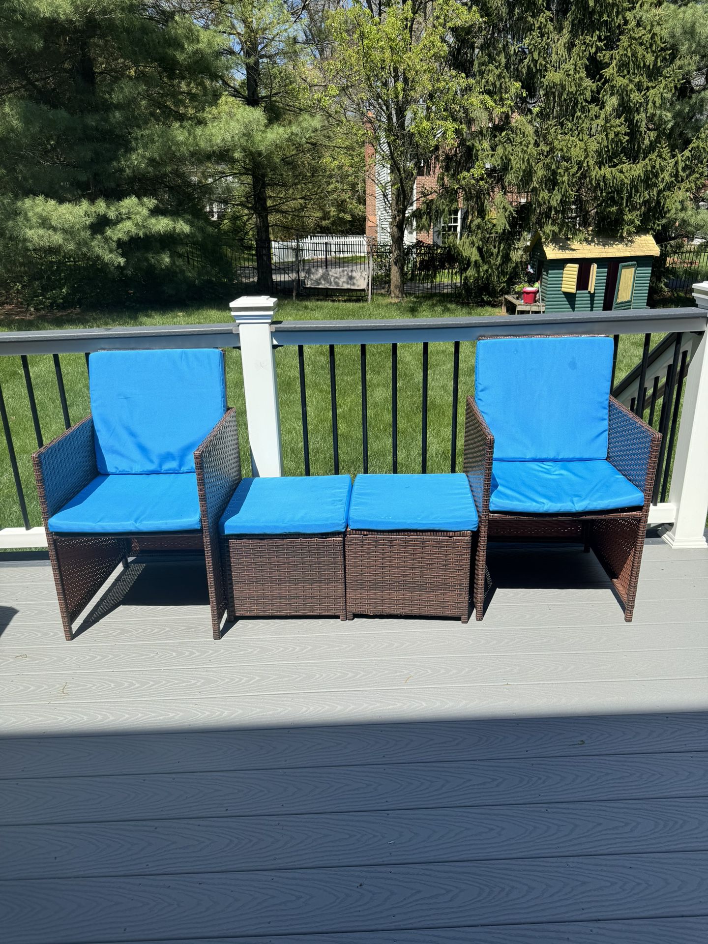 Outdoor / Patio Wicker Chair Set