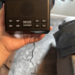 Free Alarm Clock Radio 