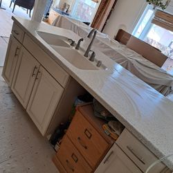 Calling All Handy People! Come Get This Island With Sink And Cabinets For $200!