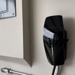 Tesla Chargers And Installations ⭐️⭐️⭐️⭐️⭐️