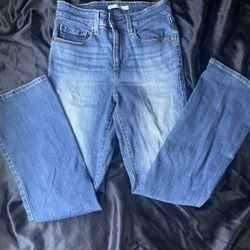 levi bootcut jeans