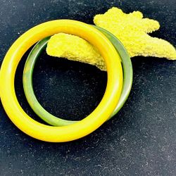 2- Vintage 8.25” Bakelite Bangles!