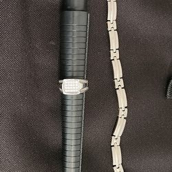 Titanium  bracelet 7.1/2  "with ss ring size 11