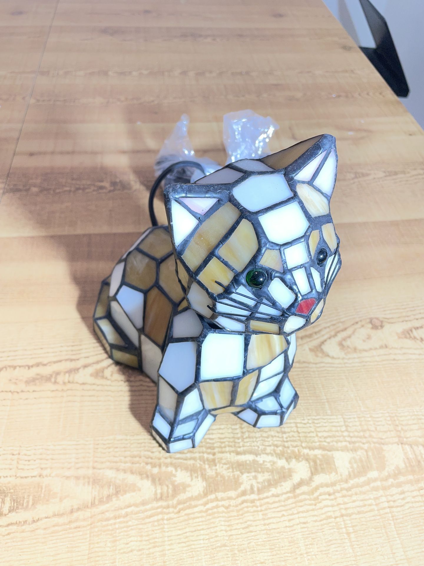Stained Glass Cat Lamp. New