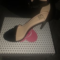 Size 7 Heels