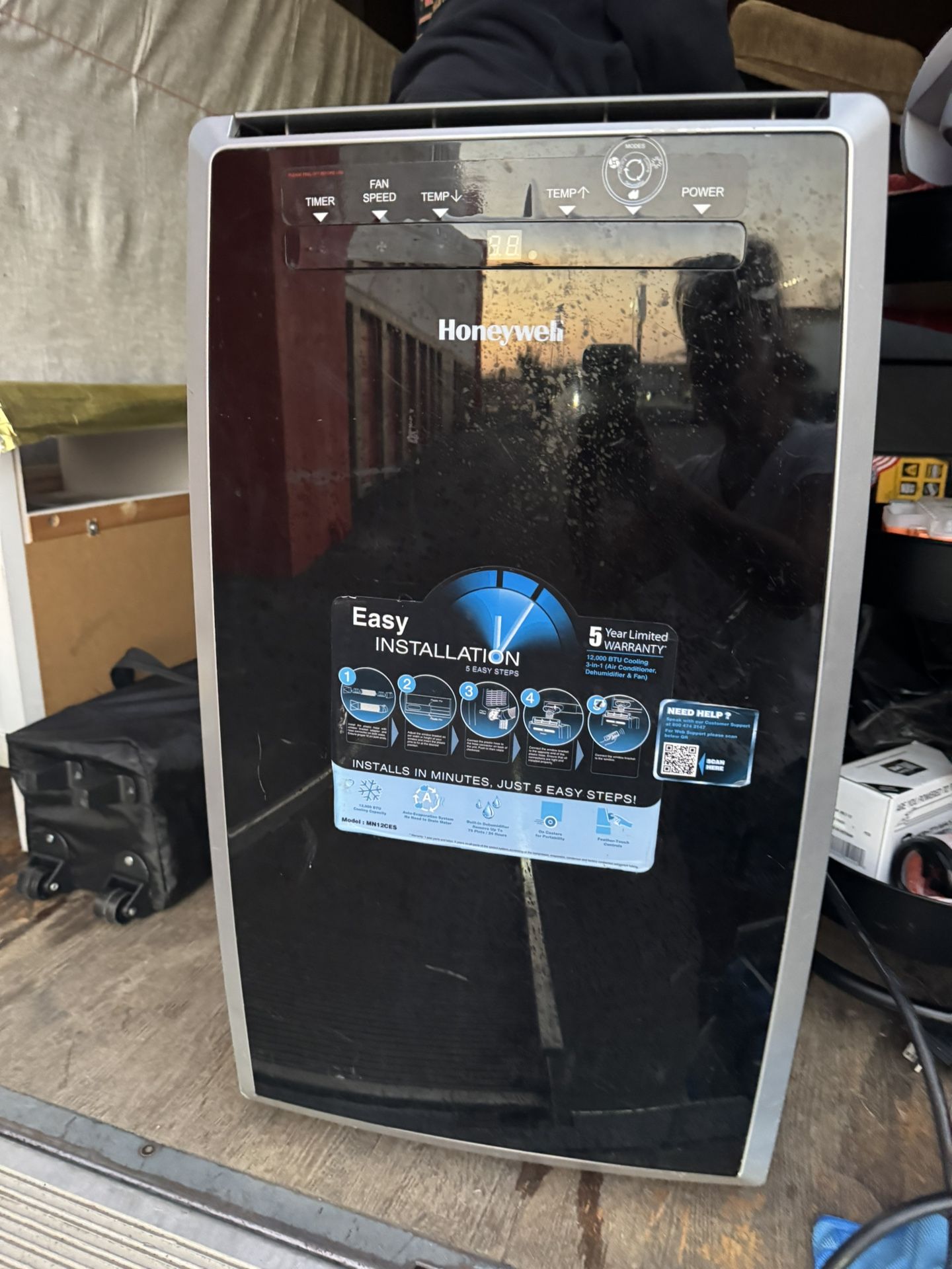 Honeywell Portable AC with Dehumidifier Air Conditioner MC12CES 12000BTU