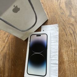 iPhone 14 Pro Max 256gb Unlocked + Receipt