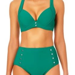 Time and Tru Women's Swimsuit Green. Very good condition. Bra size is L/G (12-14), but the bottom size is M( 8-10). Please check it on the pictures. 