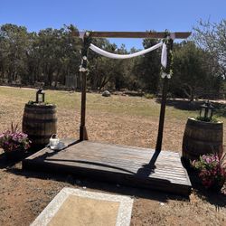 Wedding Platform & Arch