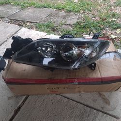 Mazda 3 Head Lights 04-09