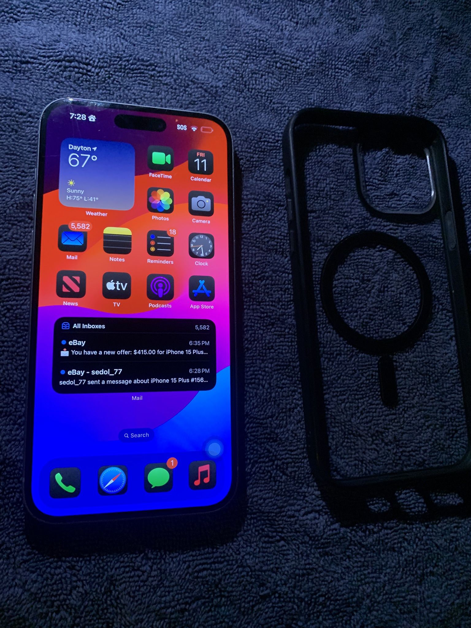 iPhone 15 Plus
