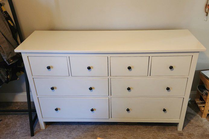 (Pending Pickup) IKEA White 8 Drawer Dresser