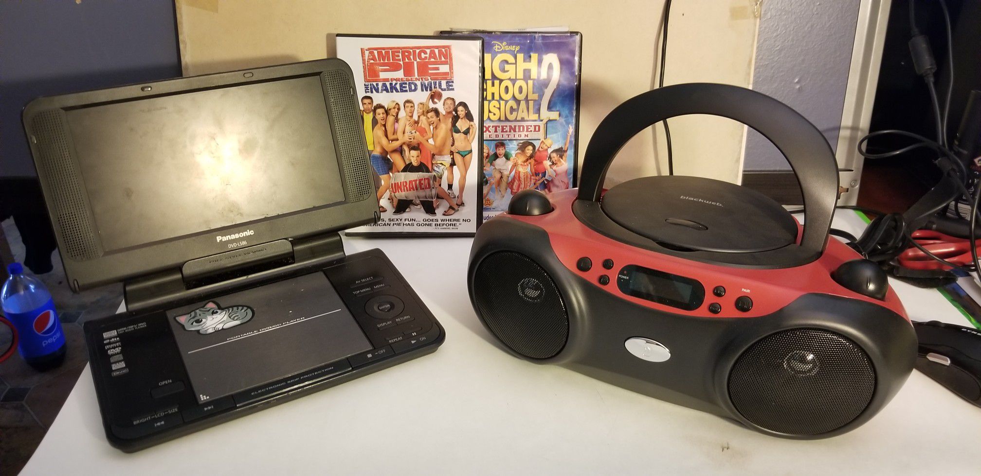 DVD player & CD radio with bluetooth 2 free movies