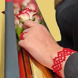 Red lace bracelet and rings, handmade jewelry for girls and women 